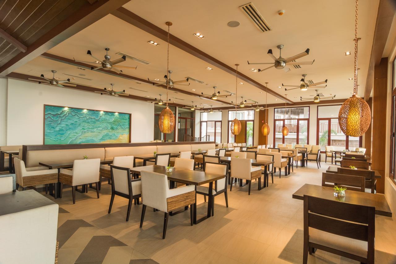 Acea Subic Beach Resort 외부 사진